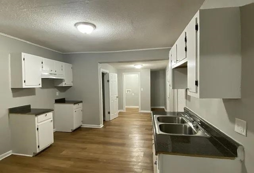 2100 STOVALL AVE, Memphis, Tennessee 38108, 3 Bedroom Bedrooms, 5 Room Rooms,1.1 BathroomBathrooms,Residential,For Sale,STOVALL,0,10216482