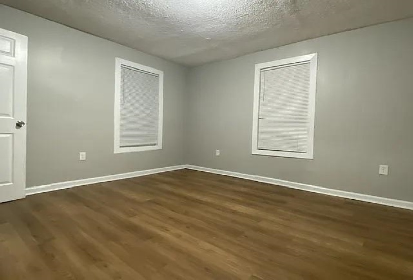 2100 STOVALL AVE, Memphis, Tennessee 38108, 3 Bedroom Bedrooms, 5 Room Rooms,1.1 BathroomBathrooms,Residential,For Sale,STOVALL,0,10216482