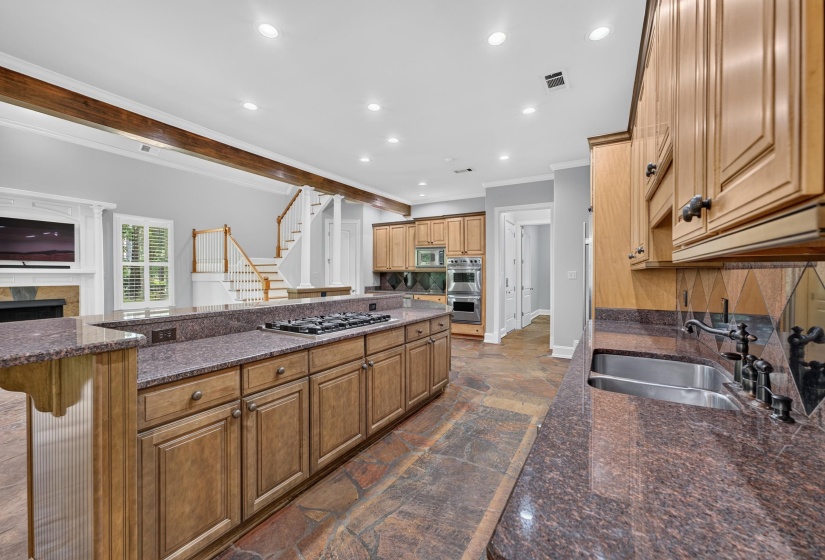3415 BEDFORD LN, Germantown, Tennessee 38139, 4 Bedroom Bedrooms, 1 Room Rooms,4.2 BathroomBathrooms,Residential,For Sale,BEDFORD,0,10225542
