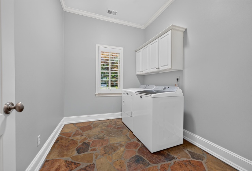 3415 BEDFORD LN, Germantown, Tennessee 38139, 4 Bedroom Bedrooms, 1 Room Rooms,4.2 BathroomBathrooms,Residential,For Sale,BEDFORD,0,10225542
