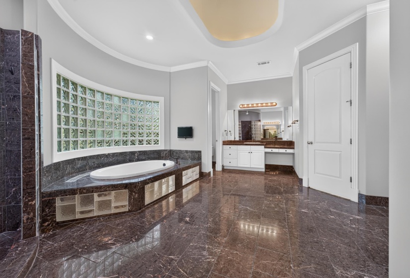 3415 BEDFORD LN, Germantown, Tennessee 38139, 4 Bedroom Bedrooms, 1 Room Rooms,4.2 BathroomBathrooms,Residential,For Sale,BEDFORD,0,10225542