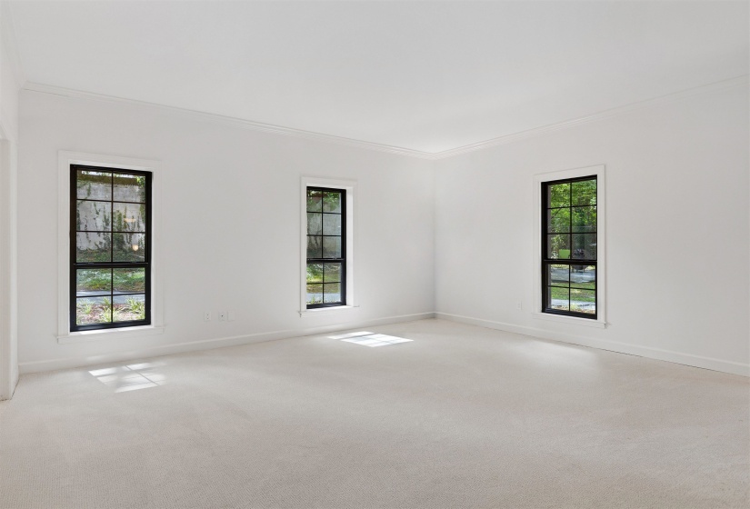 585 GREER ST, Memphis, Tennessee 38111, 3 Bedroom Bedrooms, 7 Room Rooms,3 BathroomBathrooms,Residential,For Sale,GREER,0,10225545
