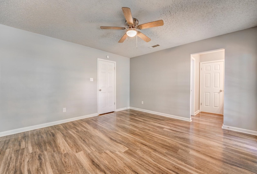 3612 SUNRAY CV, Bartlett, Tennessee 38135, 2 Bedrooms Bedrooms, 5 Rooms Rooms,2 BathroomsBathrooms,Residential,For Sale,SUNRAY,10224551