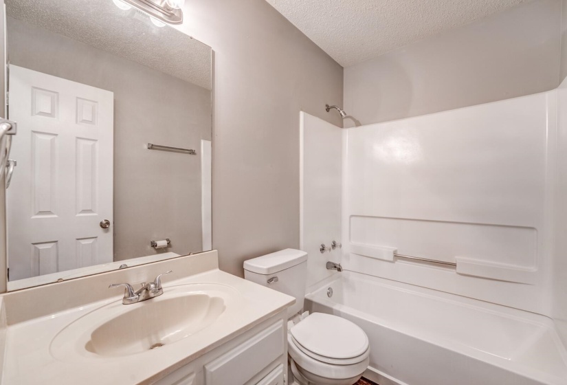 3612 SUNRAY CV, Bartlett, Tennessee 38135, 2 Bedrooms Bedrooms, 5 Rooms Rooms,2 BathroomsBathrooms,Residential,For Sale,SUNRAY,10224551