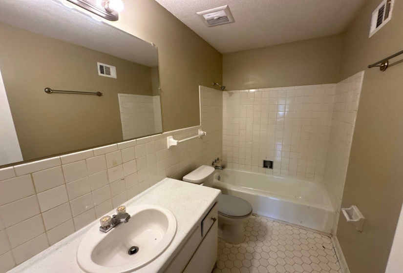 2574 ST ELMO AVE, Memphis, Tennessee 38127, 3 Bedroom Bedrooms, 6 Room Rooms,1.1 BathroomBathrooms,Residential,For Sale,ST ELMO,0,10225492