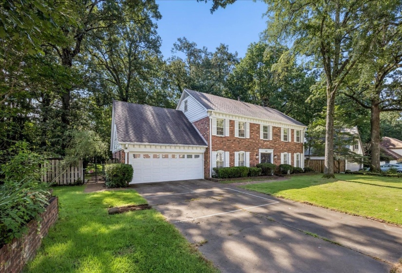 2696 MCVAY RD, Memphis, Tennessee 38119, 4 Bedroom Bedrooms, 8 Room Rooms,2.1 BathroomBathrooms,Residential,For Sale,MCVAY,0,10225511