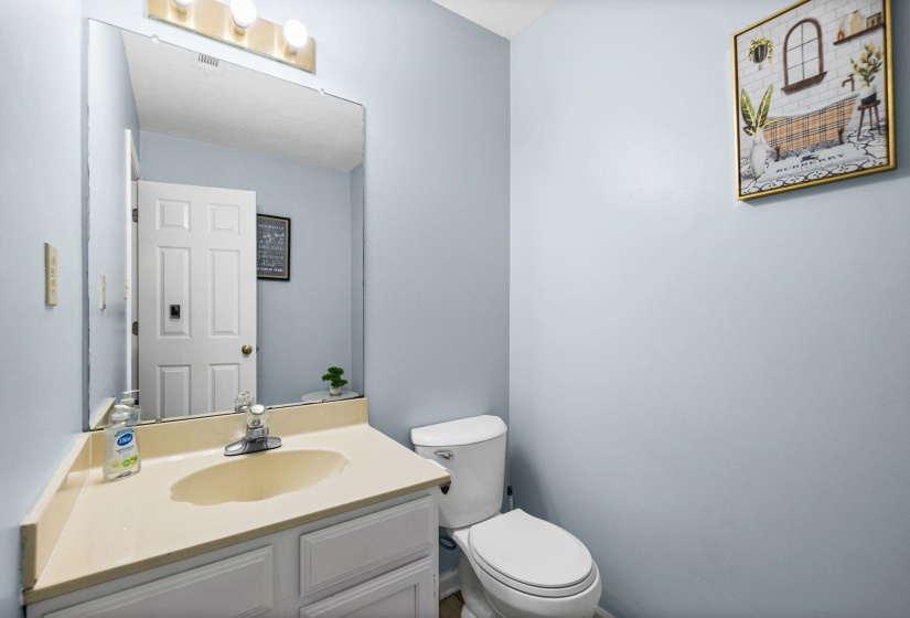 4170 TUTWILER AVE, Memphis, Tennessee 38122, 3 Bedroom Bedrooms, 1 Room Rooms,2.1 BathroomBathrooms,Residential,For Sale,TUTWILER,0,10225521