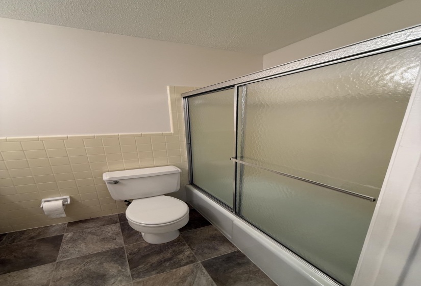 1384 MURPHY AVE, Covington, Tennessee 38019, 4 Bedroom Bedrooms, 8 Room Rooms,3 BathroomBathrooms,Residential,For Sale,MURPHY,0,10225538