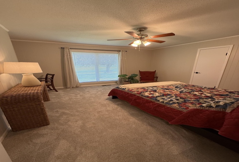 1384 MURPHY AVE, Covington, Tennessee 38019, 4 Bedroom Bedrooms, 8 Room Rooms,3 BathroomBathrooms,Residential,For Sale,MURPHY,0,10225538