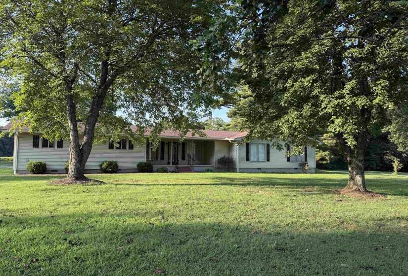 1384 MURPHY AVE, Covington, Tennessee 38019, 4 Bedroom Bedrooms, 8 Room Rooms,3 BathroomBathrooms,Residential,For Sale,MURPHY,0,10225538