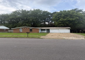 7021 RICHARD WILSON DRIVE DR, Millington, Tennessee 38053, 4 Bedrooms Bedrooms, 8 Rooms Rooms,2 BathroomsBathrooms,Residential,For Sale,RICHARD WILSON DRIVE,10225539
