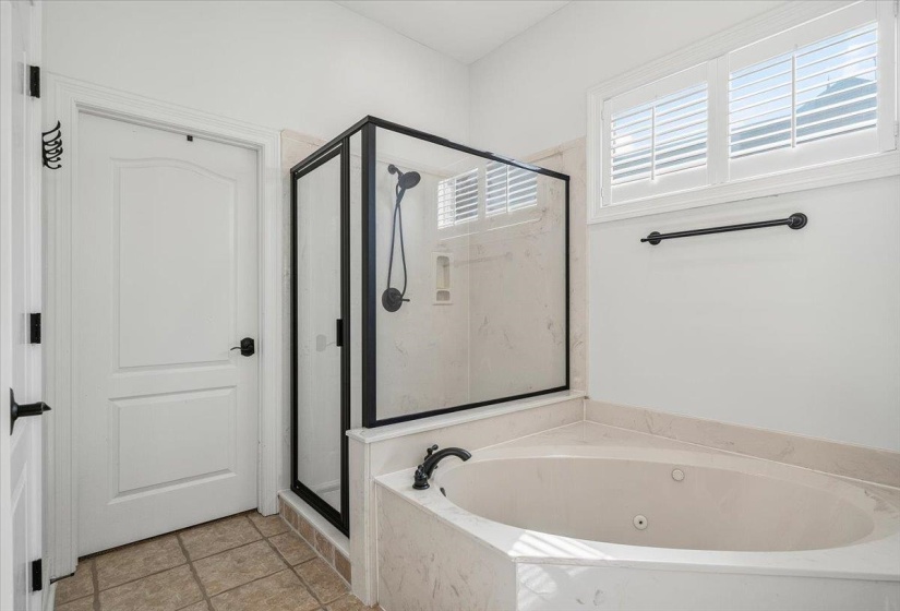 600 RIDGE PEAKS DR, Collierville, Tennessee 38017, 5 Bedroom Bedrooms, 10 Room Rooms,4.1 BathroomBathrooms,Residential,For Sale,RIDGE PEAKS,0,10225541