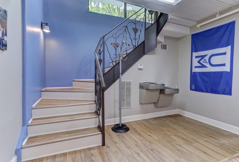 95 MAIN ST, Memphis, Tennessee 38103, 3 Bedrooms Bedrooms, 5 Rooms Rooms,2.1 BathroomsBathrooms,Residential,For Sale,MAIN,10195821