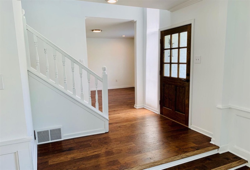 8935 ENTON CV, Germantown, Tennessee 38139, 4 Bedrooms Bedrooms, 7 Rooms Rooms,2.1 BathroomsBathrooms,Rental Properties,For Sale,ENTON,10225578