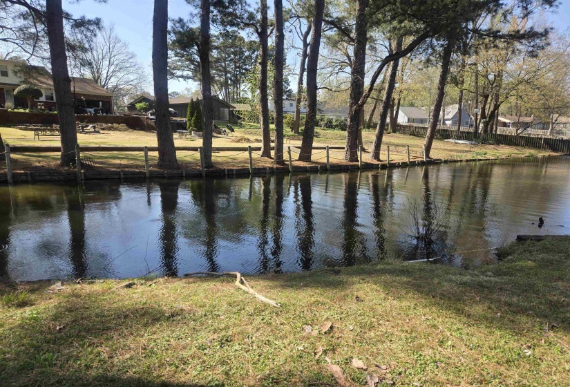 4664 CLEARWATER DR, Memphis, Tennessee 38128, 4 Bedroom Bedrooms, 9 Room Rooms,3 BathroomBathrooms,Residential,For Sale,CLEARWATER,0,10222376