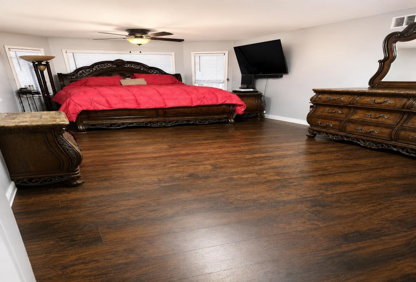 4664 CLEARWATER DR, Memphis, Tennessee 38128, 4 Bedroom Bedrooms, 9 Room Rooms,3 BathroomBathrooms,Residential,For Sale,CLEARWATER,0,10222376
