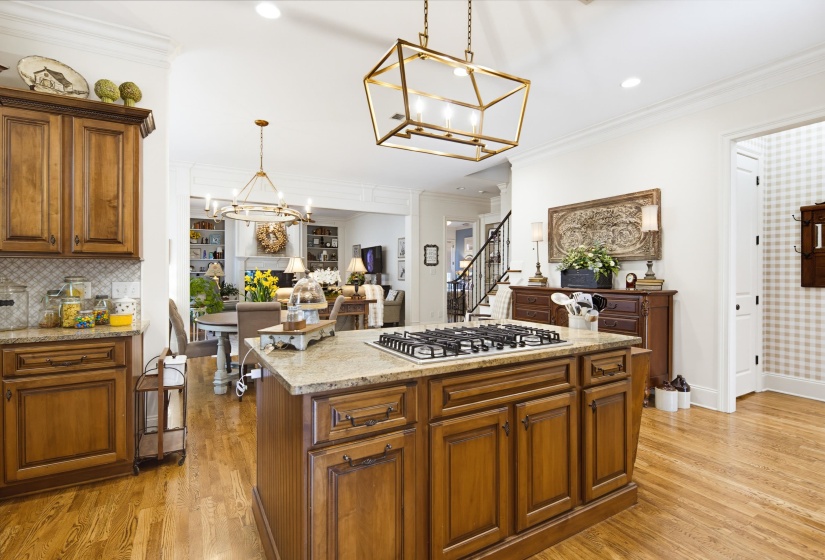 1911 HAZELTON DR, Germantown, Tennessee 38138, 5 Bedroom Bedrooms, 11 Room Rooms,4.2 BathroomBathrooms,Residential,For Sale,HAZELTON,0,10225550