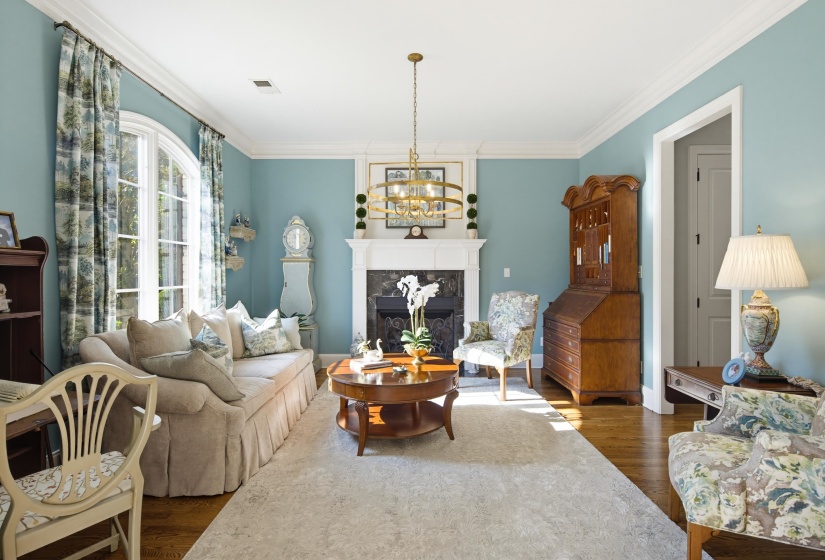 1911 HAZELTON DR, Germantown, Tennessee 38138, 5 Bedroom Bedrooms, 11 Room Rooms,4.2 BathroomBathrooms,Residential,For Sale,HAZELTON,0,10225550