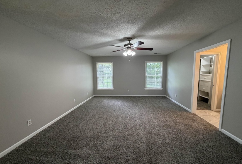 2826 LANTHORN DR, Cordova, Tennessee 38016, 4 Bedroom Bedrooms, 8 Room Rooms,3 BathroomBathrooms,Residential,For Sale,LANTHORN,0,10225553