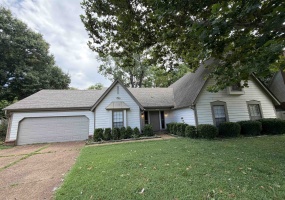 2826 LANTHORN DR, Cordova, Tennessee 38016, 4 Bedroom Bedrooms, 8 Room Rooms,3 BathroomBathrooms,Residential,For Sale,LANTHORN,0,10225553 2826 LANTHORN DR, Cordova, Tennessee 38016, 4 Bedroom Bedrooms, 8 Room Rooms,3 BathroomBathrooms,Residential,For Sale,LANTHORN,0,10225553