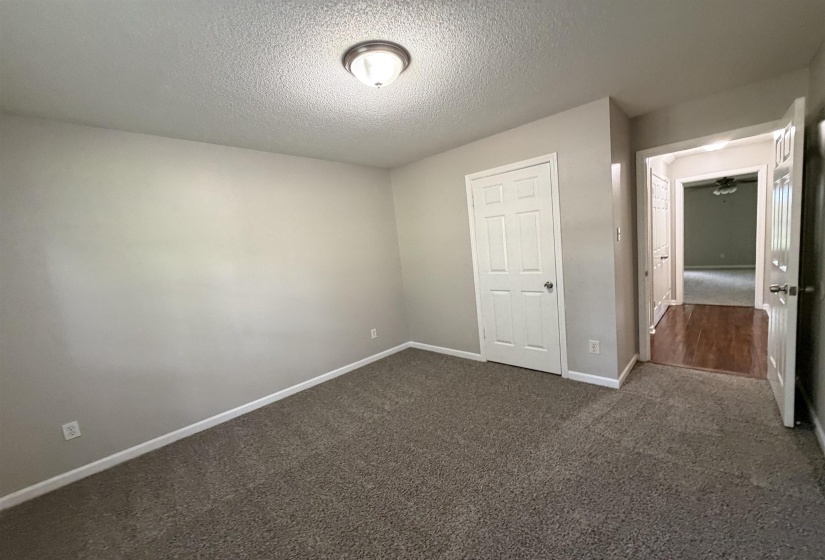 2826 LANTHORN DR, Cordova, Tennessee 38016, 4 Bedroom Bedrooms, 8 Room Rooms,3 BathroomBathrooms,Residential,For Sale,LANTHORN,0,10225553