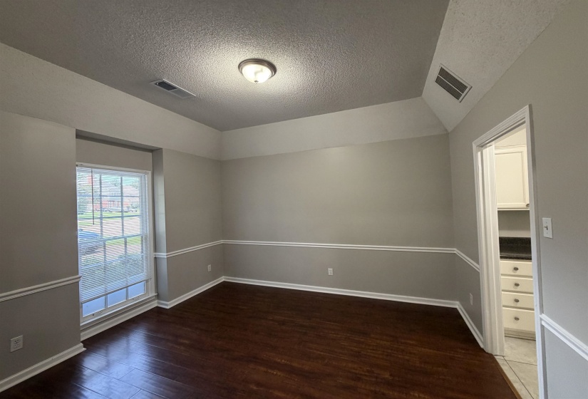 2826 LANTHORN DR, Cordova, Tennessee 38016, 4 Bedroom Bedrooms, 8 Room Rooms,3 BathroomBathrooms,Residential,For Sale,LANTHORN,0,10225553