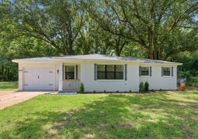 1107 RAINES RD, Memphis, Tennessee 38109, 3 Bedrooms Bedrooms, 5 Rooms Rooms,1 BathroomBathrooms,Residential,For Sale,RAINES,10225557 1107 RAINES RD, Memphis, Tennessee 38109, 3 Bedrooms Bedrooms, 5 Rooms Rooms,1 BathroomBathrooms,Residential,For Sale,RAINES,10225557
