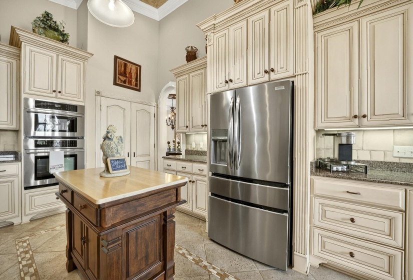 175 WESTSHORE RDG, Savannah, Tennessee 37372, 4 Bedroom Bedrooms, 8 Room Rooms,3.1 BathroomBathrooms,Residential,For Sale,WESTSHORE,0,10225559