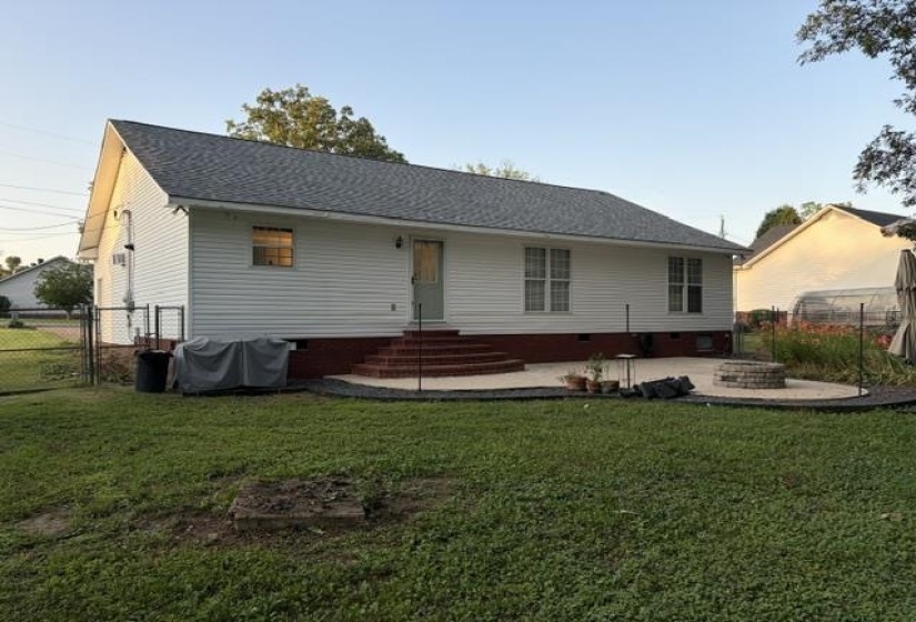 50 BOBBIE ANN DR, Savannah, Tennessee 38372, 3 Bedroom Bedrooms, 8 Room Rooms,2 BathroomBathrooms,Residential,For Sale,BOBBIE ANN,0,10225562