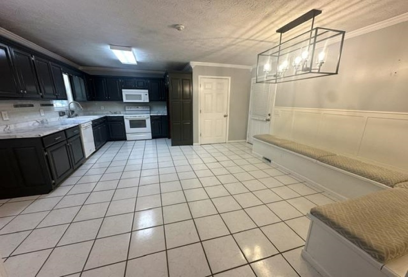 50 BOBBIE ANN DR, Savannah, Tennessee 38372, 3 Bedroom Bedrooms, 8 Room Rooms,2 BathroomBathrooms,Residential,For Sale,BOBBIE ANN,0,10225562