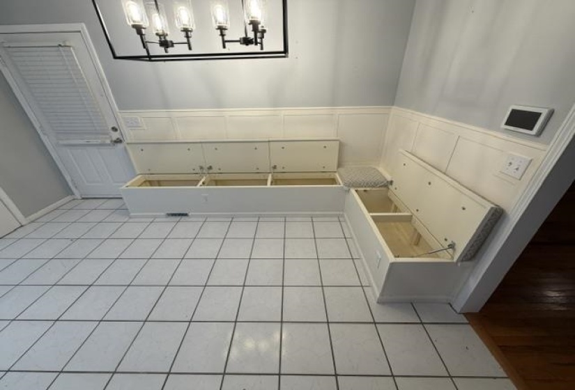 50 BOBBIE ANN DR, Savannah, Tennessee 38372, 3 Bedroom Bedrooms, 8 Room Rooms,2 BathroomBathrooms,Residential,For Sale,BOBBIE ANN,0,10225562