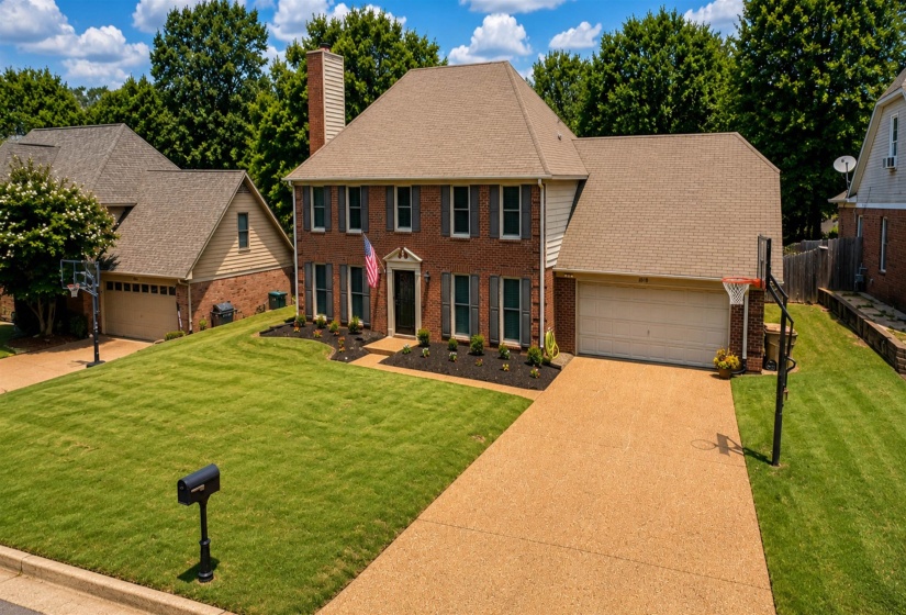 8818 KENBROOK CV, Memphis, Tennessee 38018, 4 Bedrooms Bedrooms, 7 Rooms Rooms,2.1 BathroomsBathrooms,Residential,For Sale,KENBROOK,10225577