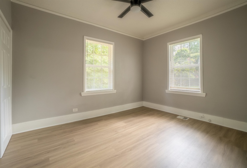 1452 CASTALIA ST, Memphis, Tennessee 38114, 2 Bedrooms Bedrooms, 7 Rooms Rooms,1 BathroomBathrooms,Residential,For Sale,CASTALIA,10225580