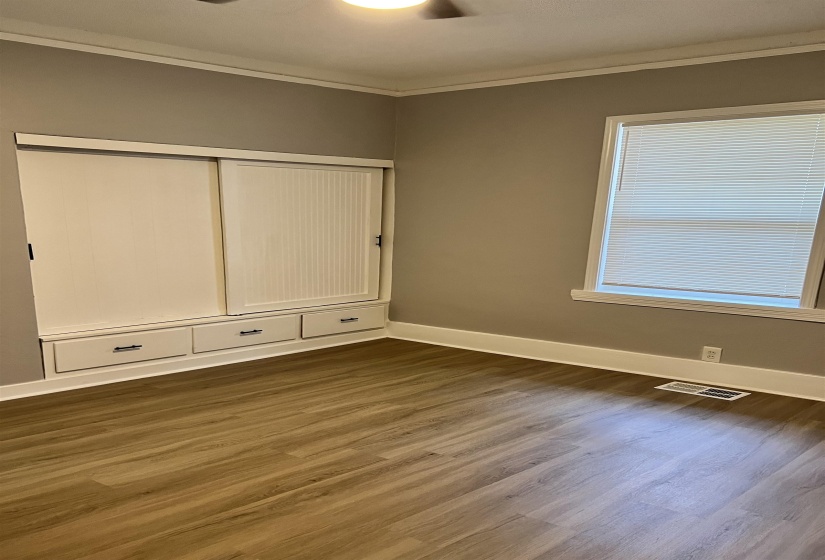 1452 CASTALIA ST, Memphis, Tennessee 38114, 2 Bedrooms Bedrooms, 7 Rooms Rooms,1 BathroomBathrooms,Residential,For Sale,CASTALIA,10225580
