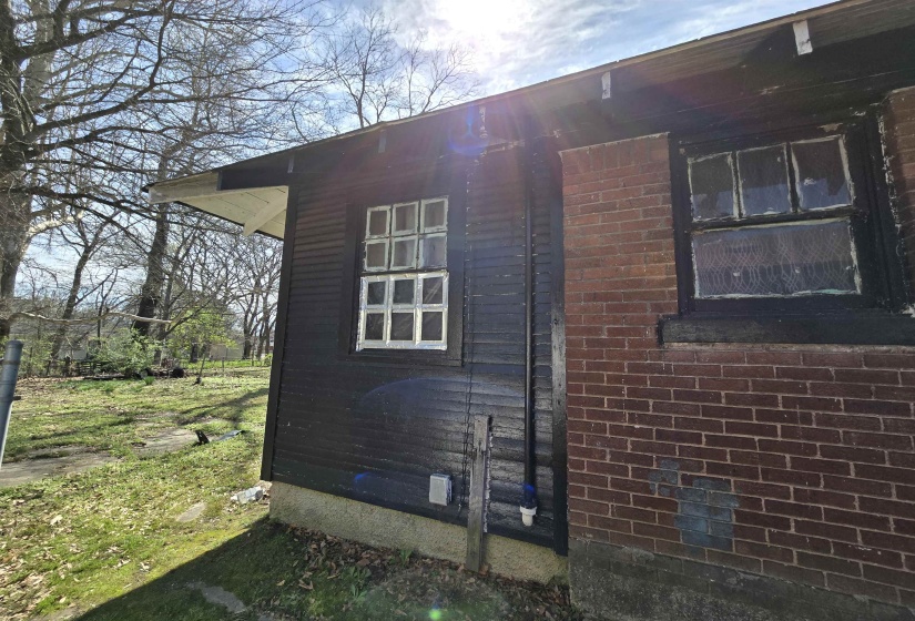 1484 MAPLEWOOD ST, Memphis, Tennessee 38108, 2 Bedrooms Bedrooms, 5 Rooms Rooms,1 BathroomBathrooms,Residential,For Sale,MAPLEWOOD,10225583