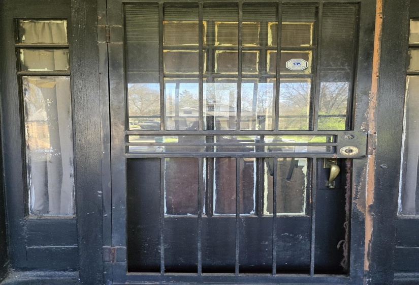 1484 MAPLEWOOD ST, Memphis, Tennessee 38108, 2 Bedrooms Bedrooms, 5 Rooms Rooms,1 BathroomBathrooms,Residential,For Sale,MAPLEWOOD,10225583