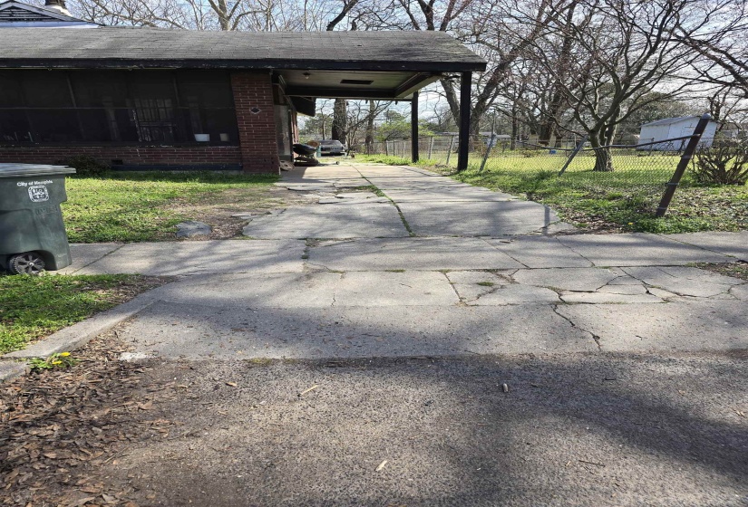 1484 MAPLEWOOD ST, Memphis, Tennessee 38108, 2 Bedrooms Bedrooms, 5 Rooms Rooms,1 BathroomBathrooms,Residential,For Sale,MAPLEWOOD,10225583