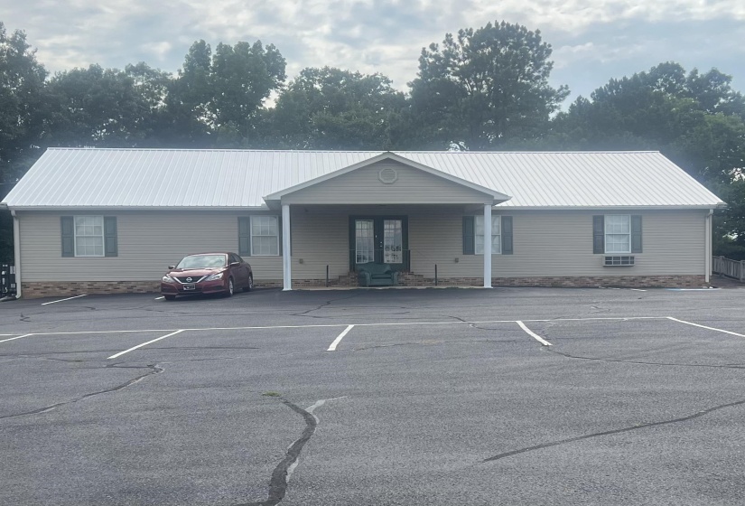 755 VILDO RD, Bolivar, Tennessee 38008, 0 , 0 ,0,Commercial/industrial,For Sale,VILDO,0,10225601