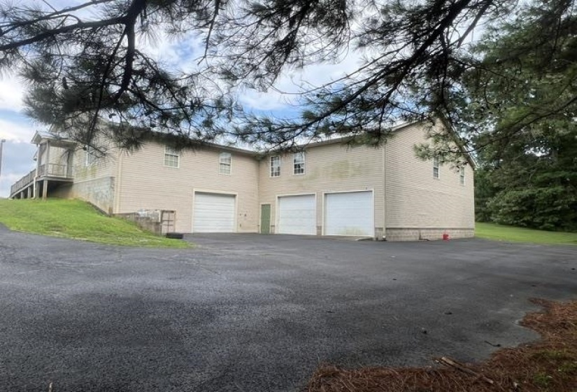 755 VILDO RD, Bolivar, Tennessee 38008, 0 , 0 ,0,Commercial/industrial,For Sale,VILDO,0,10225601
