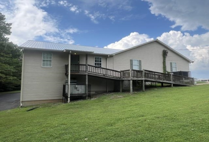 755 VILDO RD, Bolivar, Tennessee 38008, 0 , 0 ,0,Commercial/industrial,For Sale,VILDO,0,10225601