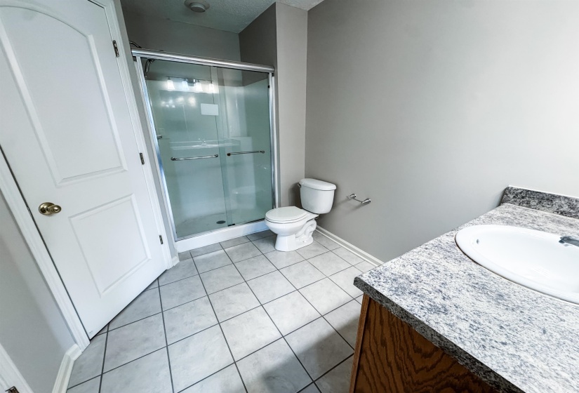 1532 PEMBERTON LN, Cordova, Tennessee 38016, 3 Bedrooms Bedrooms, 6 Rooms Rooms,2 BathroomsBathrooms,Rental Properties,For Sale,PEMBERTON,10225635