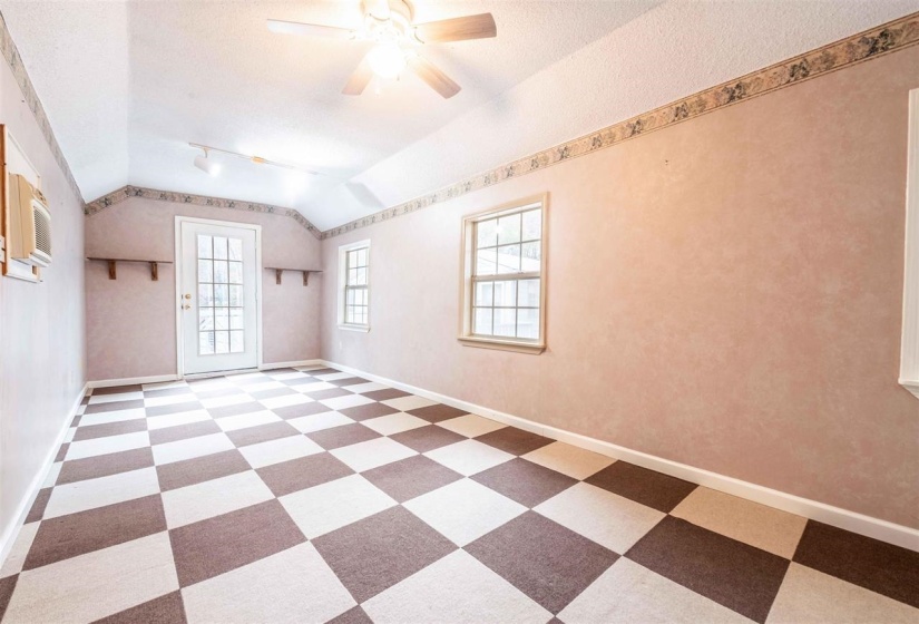 8497 BERGEN CV, Memphis, Tennessee 38018, 5 Bedroom Bedrooms, 10 Room Rooms,3.1 BathroomBathrooms,Residential,For Sale,BERGEN,0,10218639