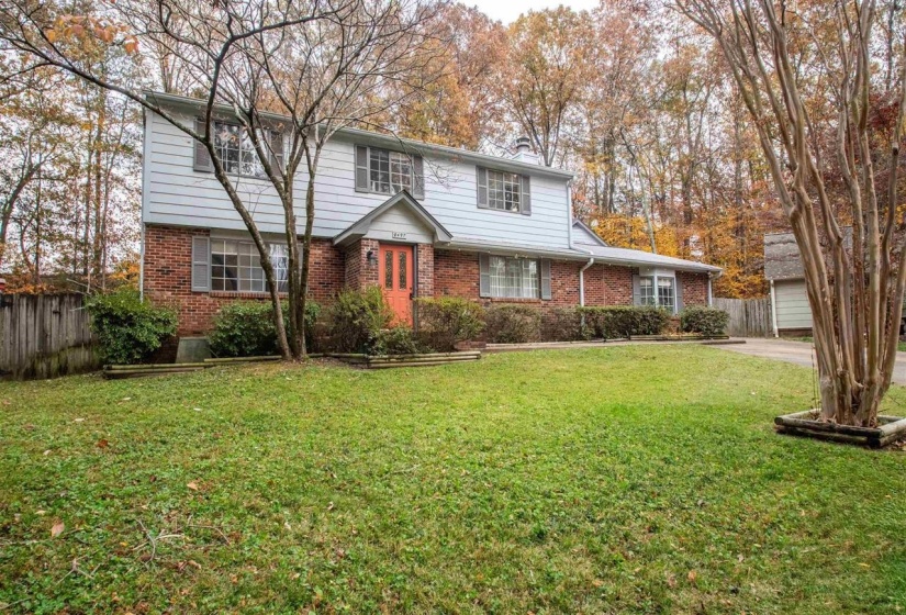 8497 BERGEN CV, Memphis, Tennessee 38018, 5 Bedroom Bedrooms, 10 Room Rooms,3.1 BathroomBathrooms,Residential,For Sale,BERGEN,0,10218639