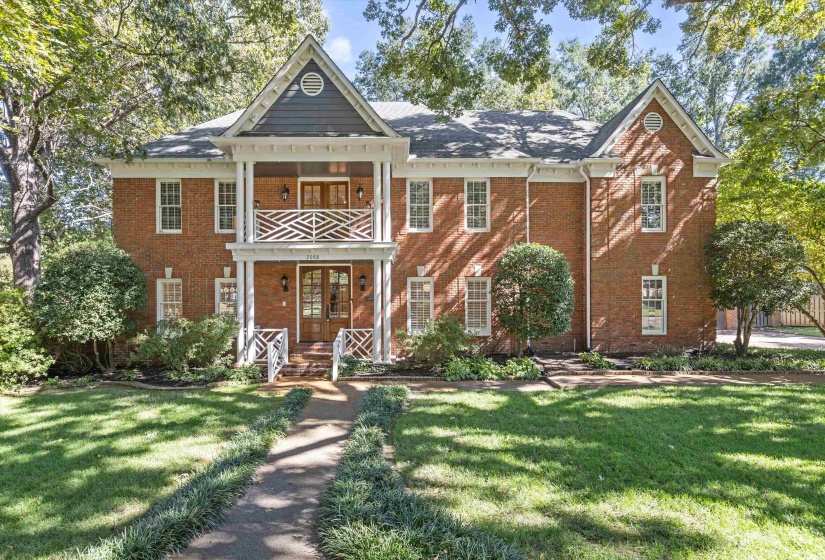 2088 DEERWOODS CV, Germantown, Tennessee 38139, 4 Bedroom Bedrooms, 10 Room Rooms,3.1 BathroomBathrooms,Residential,For Sale,DEERWOODS,0,10220557