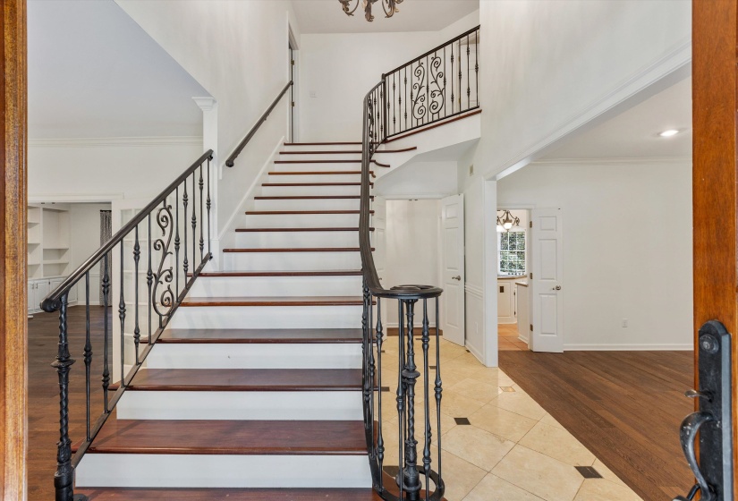 2088 DEERWOODS CV, Germantown, Tennessee 38139, 4 Bedroom Bedrooms, 10 Room Rooms,3.1 BathroomBathrooms,Residential,For Sale,DEERWOODS,0,10220557