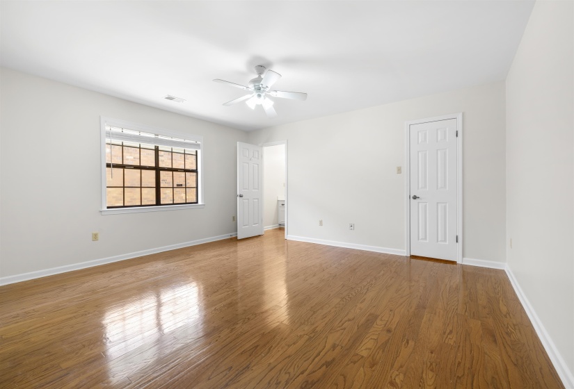 3144 LYGON CV, Memphis, Tennessee 38119, 3 Bedroom Bedrooms, 5 Room Rooms,2 BathroomBathrooms,Residential,For Sale,LYGON,0,10224282