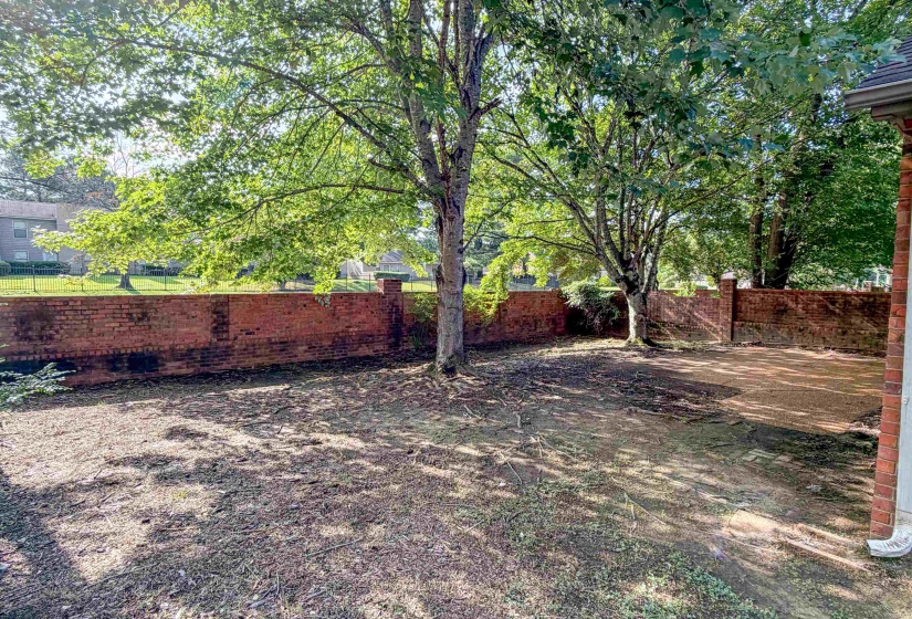 3144 LYGON CV, Memphis, Tennessee 38119, 3 Bedroom Bedrooms, 5 Room Rooms,2 BathroomBathrooms,Residential,For Sale,LYGON,0,10224282