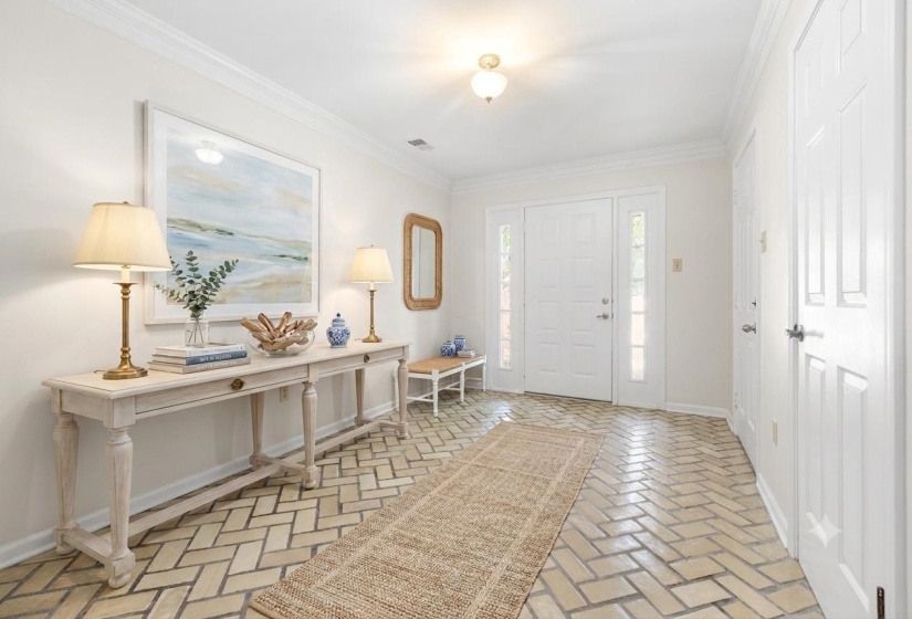 3144 LYGON CV, Memphis, Tennessee 38119, 3 Bedroom Bedrooms, 5 Room Rooms,2 BathroomBathrooms,Residential,For Sale,LYGON,0,10224282