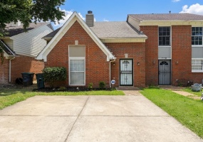 5549 BLOSSOM LN, Memphis, Tennessee 38115, 3 Bedroom Bedrooms, 5 Room Rooms,2 BathroomBathrooms,Residential,For Sale,BLOSSOM,0,10225604 5549 BLOSSOM LN, Memphis, Tennessee 38115, 3 Bedroom Bedrooms, 5 Room Rooms,2 BathroomBathrooms,Residential,For Sale,BLOSSOM,0,10225604