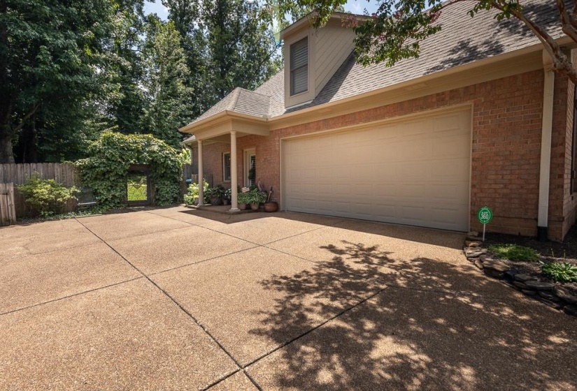 12183 DARGIE DR, Arlington, Tennessee 38002, 4 Bedroom Bedrooms, 8 Room Rooms,3.1 BathroomBathrooms,Residential,For Sale,DARGIE,0,10225606